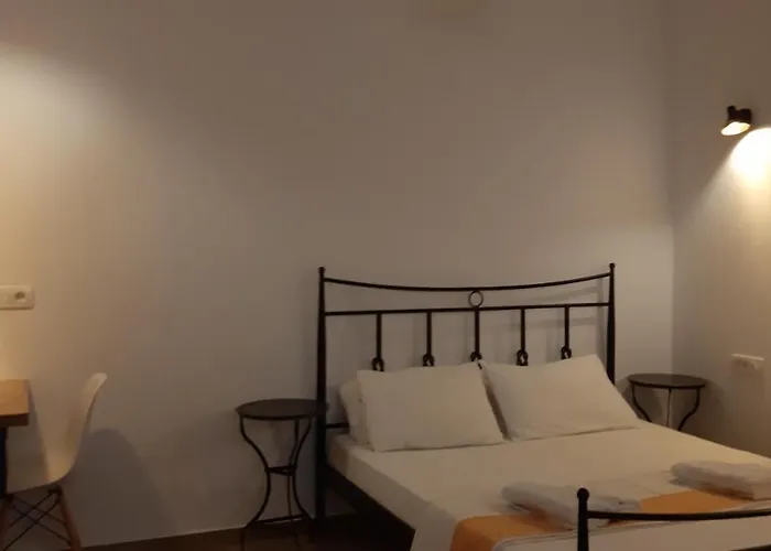 Apartment Spyros Santorini *